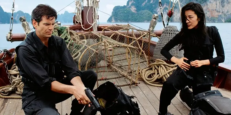 Tomorrow never dies (1997)